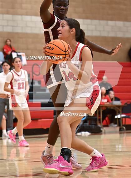 Thumbnail 3 in Notre Dame Academy vs. Palos Verdes (Battle at the Beach) photogallery.