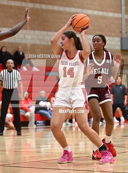 Thumbnail 2 in Notre Dame Academy vs. Palos Verdes (Battle at the Beach) photogallery.