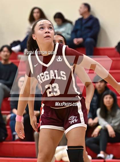 Thumbnail 3 in Notre Dame Academy vs. Palos Verdes (Battle at the Beach) photogallery.