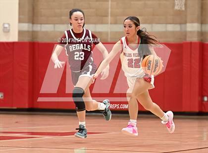 Thumbnail 1 in Notre Dame Academy vs. Palos Verdes (Battle at the Beach) photogallery.