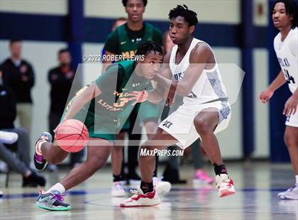 Thumbnail 2 in Pius XI Catholic VS Martin Luther (Wisconsin Basketball Yearbook Shootout) photogallery.