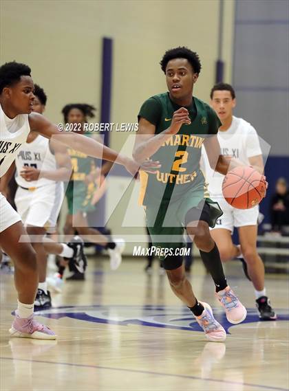Thumbnail 1 in Pius XI Catholic VS Martin Luther (Wisconsin Basketball Yearbook Shootout) photogallery.