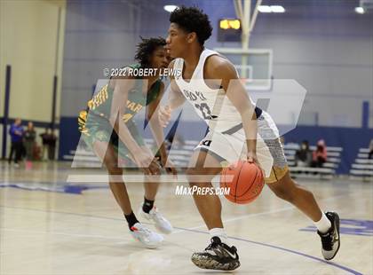 Thumbnail 2 in Pius XI Catholic VS Martin Luther (Wisconsin Basketball Yearbook Shootout) photogallery.