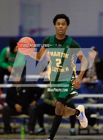 Thumbnail 3 in Pius XI Catholic VS Martin Luther (Wisconsin Basketball Yearbook Shootout) photogallery.