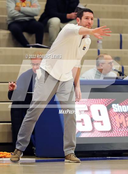 Thumbnail 3 in Pius XI Catholic VS Martin Luther (Wisconsin Basketball Yearbook Shootout) photogallery.