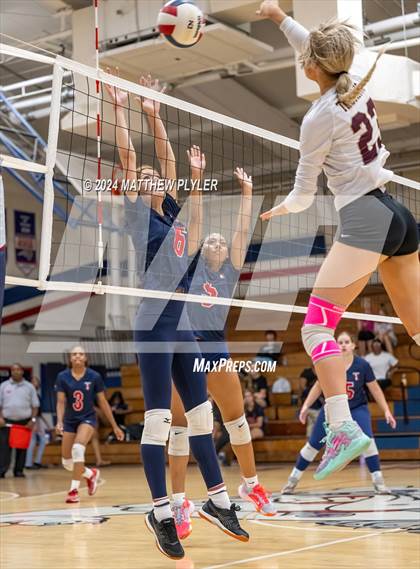 Thumbnail 1 in Harnett Central @ Terry Sanford photogallery.