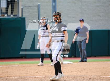 Thumbnail 3 in Beckville vs. Forsan (UIL 2A Softball Semifinal) photogallery.