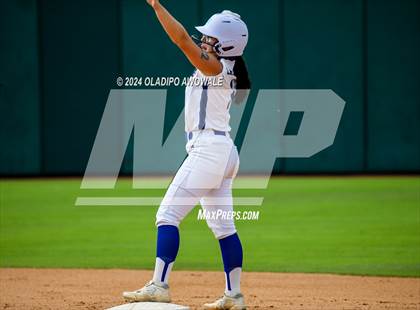 Thumbnail 3 in Beckville vs. Forsan (UIL 2A Softball Semifinal) photogallery.