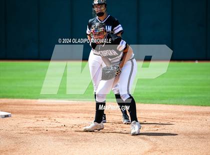 Thumbnail 3 in Beckville vs. Forsan (UIL 2A Softball Semifinal) photogallery.