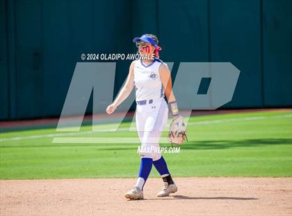 Thumbnail 1 in Beckville vs. Forsan (UIL 2A Softball Semifinal) photogallery.