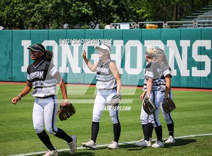 Thumbnail 1 in Beckville vs. Forsan (UIL 2A Softball Semifinal) photogallery.