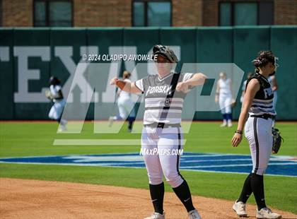 Thumbnail 3 in Beckville vs. Forsan (UIL 2A Softball Semifinal) photogallery.