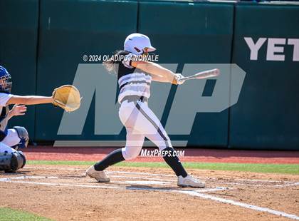 Thumbnail 2 in Beckville vs. Forsan (UIL 2A Softball Semifinal) photogallery.