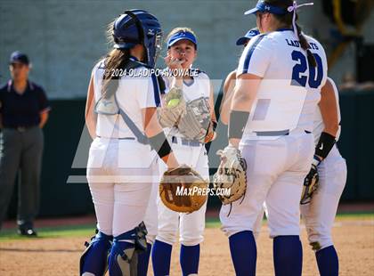 Thumbnail 3 in Beckville vs. Forsan (UIL 2A Softball Semifinal) photogallery.