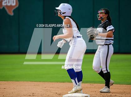 Thumbnail 1 in Beckville vs. Forsan (UIL 2A Softball Semifinal) photogallery.