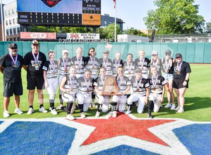 Thumbnail 1 in Beckville vs. Forsan (UIL 2A Softball Semifinal) photogallery.