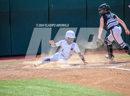 Thumbnail 2 in Beckville vs. Forsan (UIL 2A Softball Semifinal) photogallery.