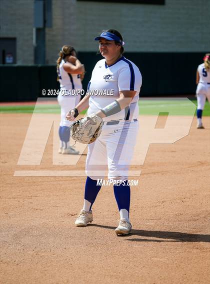 Thumbnail 3 in Beckville vs. Forsan (UIL 2A Softball Semifinal) photogallery.