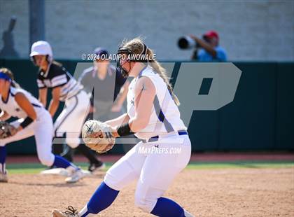 Thumbnail 2 in Beckville vs. Forsan (UIL 2A Softball Semifinal) photogallery.