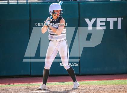Thumbnail 1 in Beckville vs. Forsan (UIL 2A Softball Semifinal) photogallery.