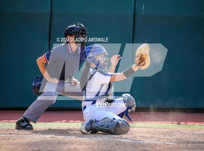 Thumbnail 1 in Beckville vs. Forsan (UIL 2A Softball Semifinal) photogallery.
