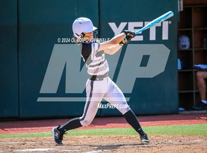 Thumbnail 1 in Beckville vs. Forsan (UIL 2A Softball Semifinal) photogallery.