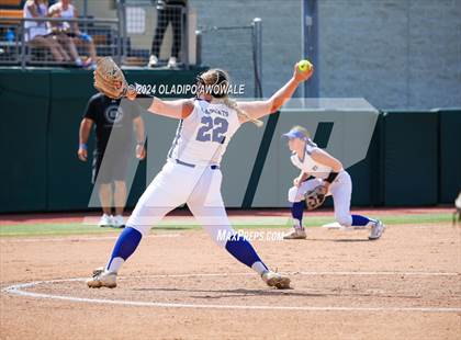 Thumbnail 2 in Beckville vs. Forsan (UIL 2A Softball Semifinal) photogallery.