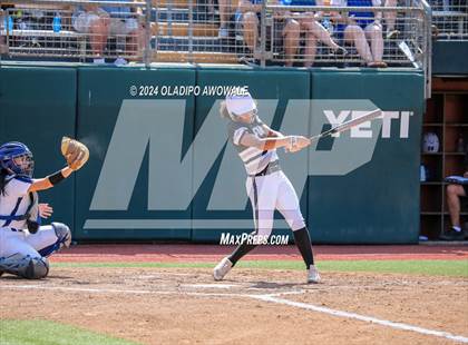 Thumbnail 2 in Beckville vs. Forsan (UIL 2A Softball Semifinal) photogallery.