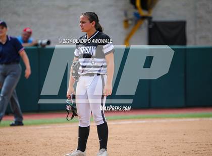 Thumbnail 3 in Beckville vs. Forsan (UIL 2A Softball Semifinal) photogallery.