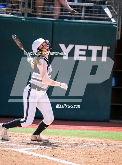 Thumbnail 2 in Beckville vs. Forsan (UIL 2A Softball Semifinal) photogallery.