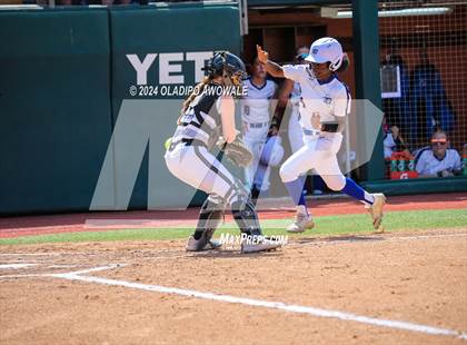 Thumbnail 3 in Beckville vs. Forsan (UIL 2A Softball Semifinal) photogallery.