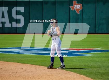 Thumbnail 1 in Beckville vs. Forsan (UIL 2A Softball Semifinal) photogallery.