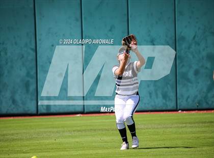 Thumbnail 1 in Beckville vs. Forsan (UIL 2A Softball Semifinal) photogallery.