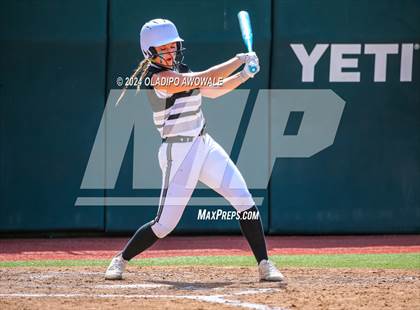 Thumbnail 3 in Beckville vs. Forsan (UIL 2A Softball Semifinal) photogallery.