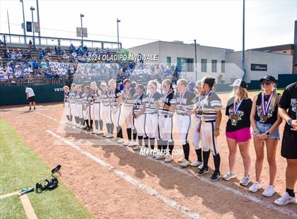 Thumbnail 3 in Beckville vs. Forsan (UIL 2A Softball Semifinal) photogallery.