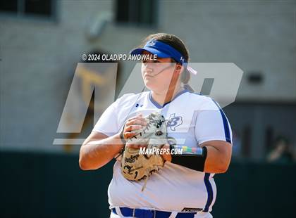 Thumbnail 1 in Beckville vs. Forsan (UIL 2A Softball Semifinal) photogallery.