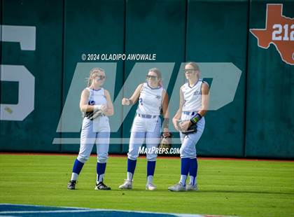 Thumbnail 3 in Beckville vs. Forsan (UIL 2A Softball Semifinal) photogallery.