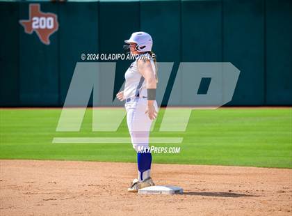 Thumbnail 2 in Beckville vs. Forsan (UIL 2A Softball Semifinal) photogallery.