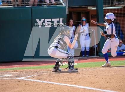 Thumbnail 2 in Beckville vs. Forsan (UIL 2A Softball Semifinal) photogallery.
