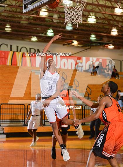 Thumbnail 1 in Manvel vs Lancaster (McDonald's Texas Invitational) photogallery.