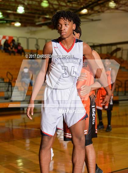 Thumbnail 1 in Manvel vs Lancaster (McDonald's Texas Invitational) photogallery.