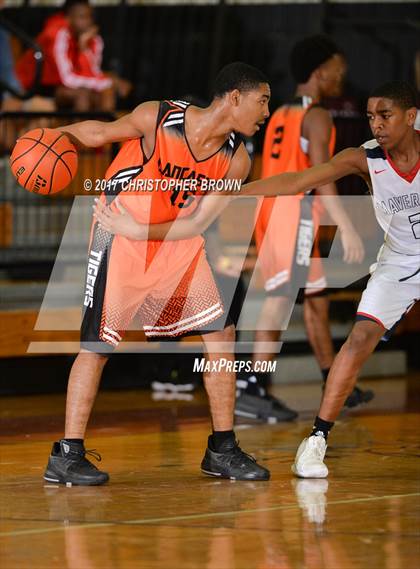Thumbnail 2 in Manvel vs Lancaster (McDonald's Texas Invitational) photogallery.