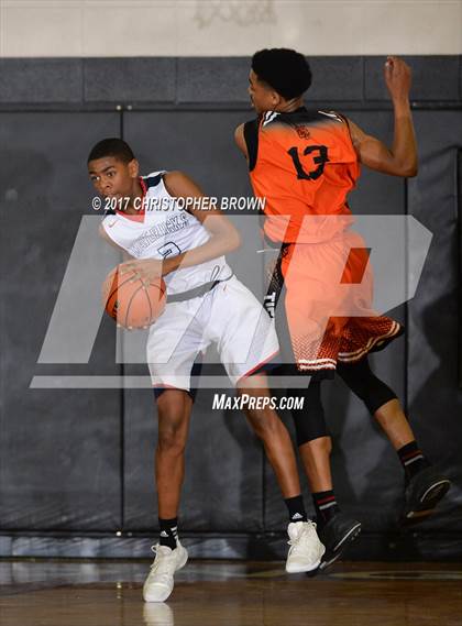 Thumbnail 1 in Manvel vs Lancaster (McDonald's Texas Invitational) photogallery.