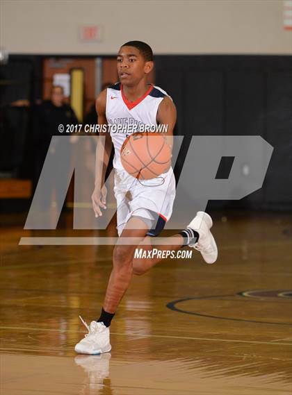 Thumbnail 3 in Manvel vs Lancaster (McDonald's Texas Invitational) photogallery.