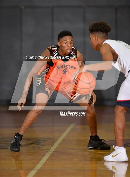 Thumbnail 1 in Manvel vs Lancaster (McDonald's Texas Invitational) photogallery.