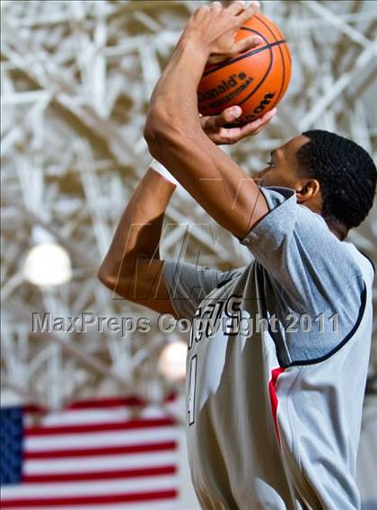Thumbnail 3 in Madison vs Flower Mound Marcus (McDonald's Texas Invitational) photogallery.