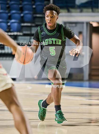 Thumbnail 1 in Scarborough vs. Austin (Houston ISD Tournament) photogallery.