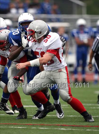 Thumbnail 1 in Conard @ Glastonbury photogallery.