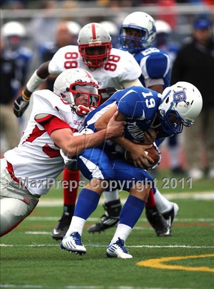 Thumbnail 1 in Conard @ Glastonbury photogallery.