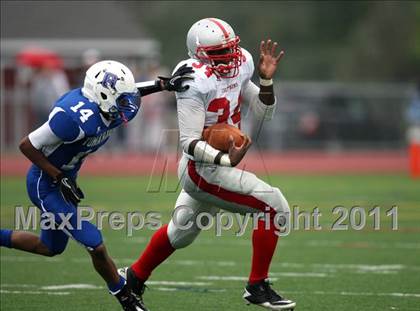 Thumbnail 1 in Conard @ Glastonbury photogallery.